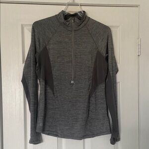 Athleta Forerunner Hal Gray Hue Stretch Long Sleeve Top Half Zip Size M